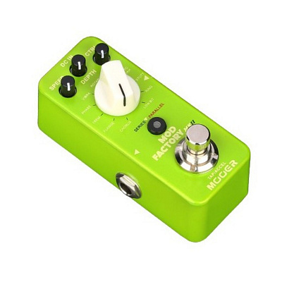 Гитарная педаль со встроенными 11 модуляционными эффектами Mooer Mod Factory (MKII)